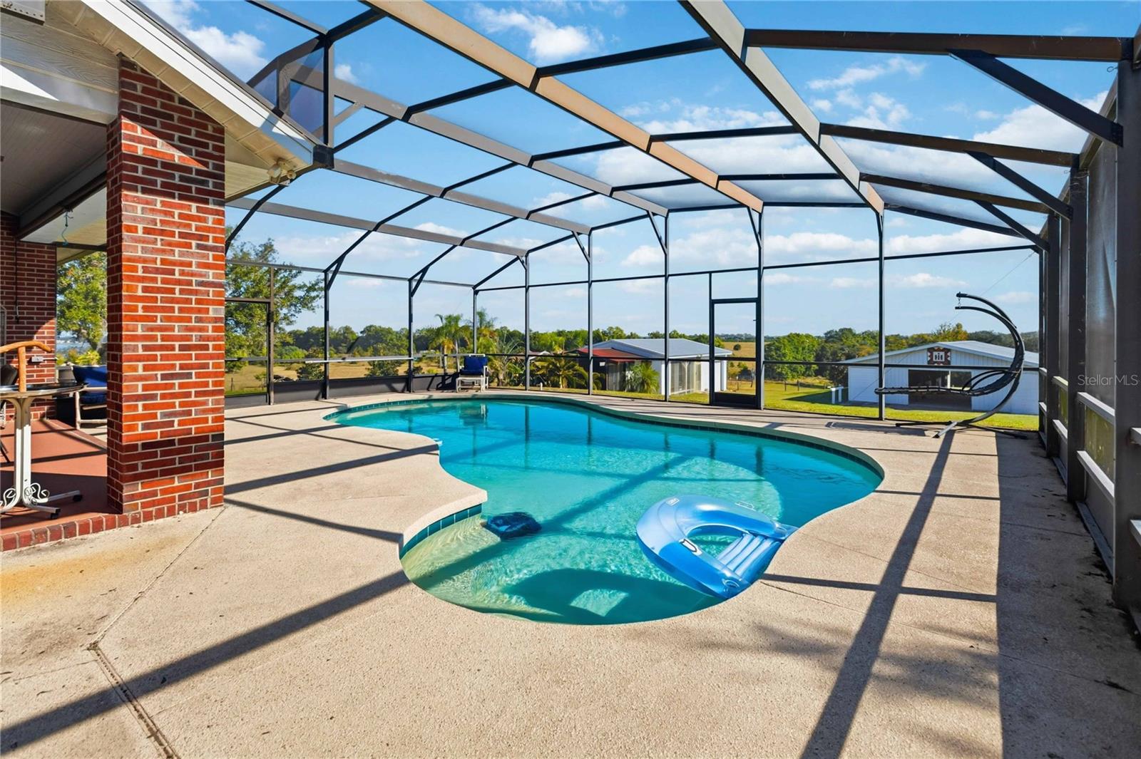 ACREAGE - Residential