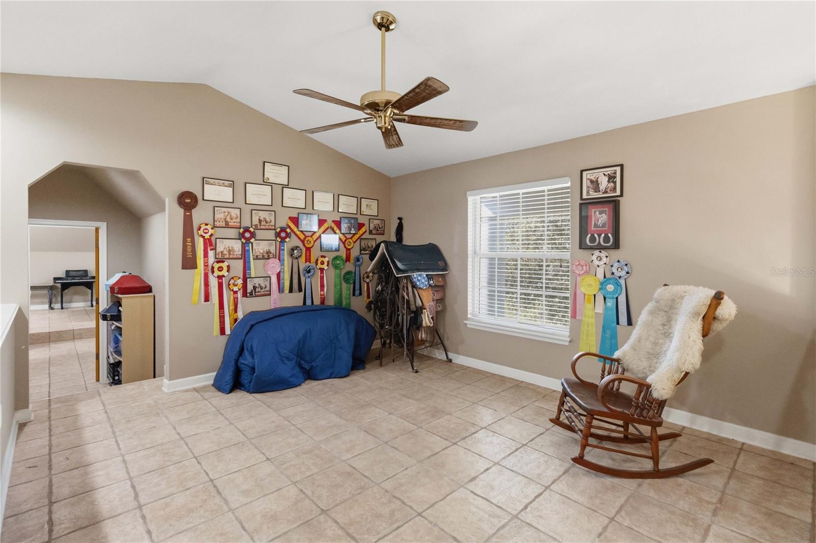 ACREAGE - Residential