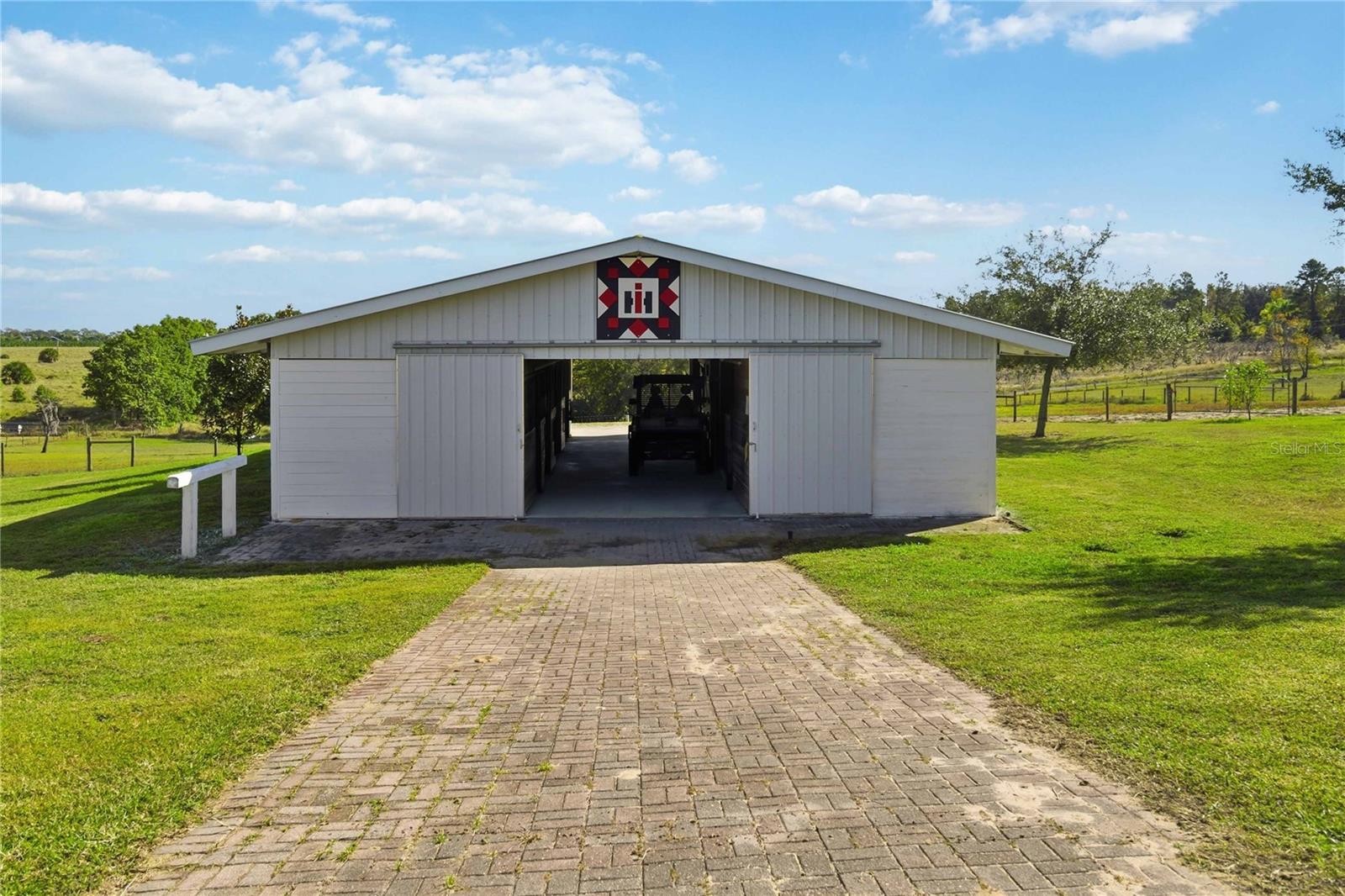 ACREAGE - Residential