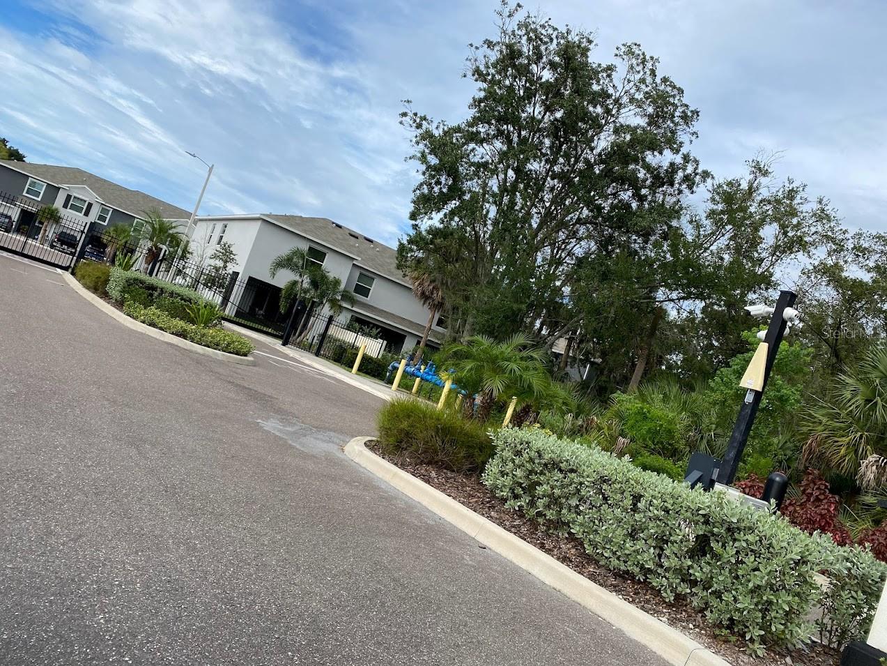 THE DISTRICT - Residential Lease