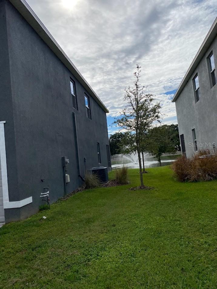 THE DISTRICT - Residential Lease