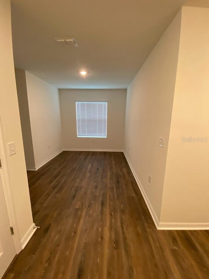 THE DISTRICT - Residential Lease