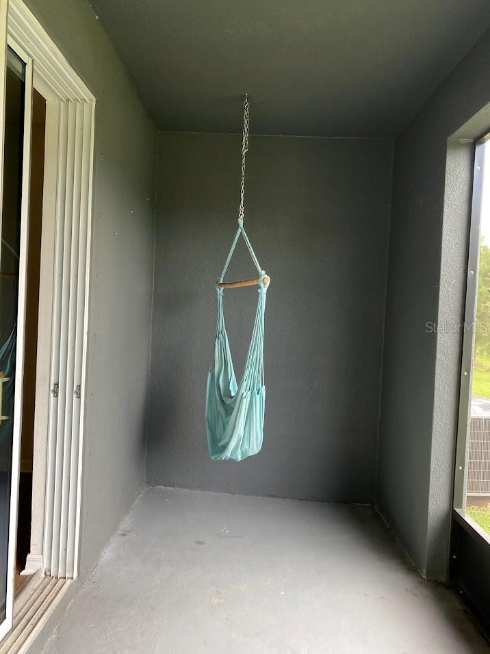 THE DISTRICT - Residential Lease