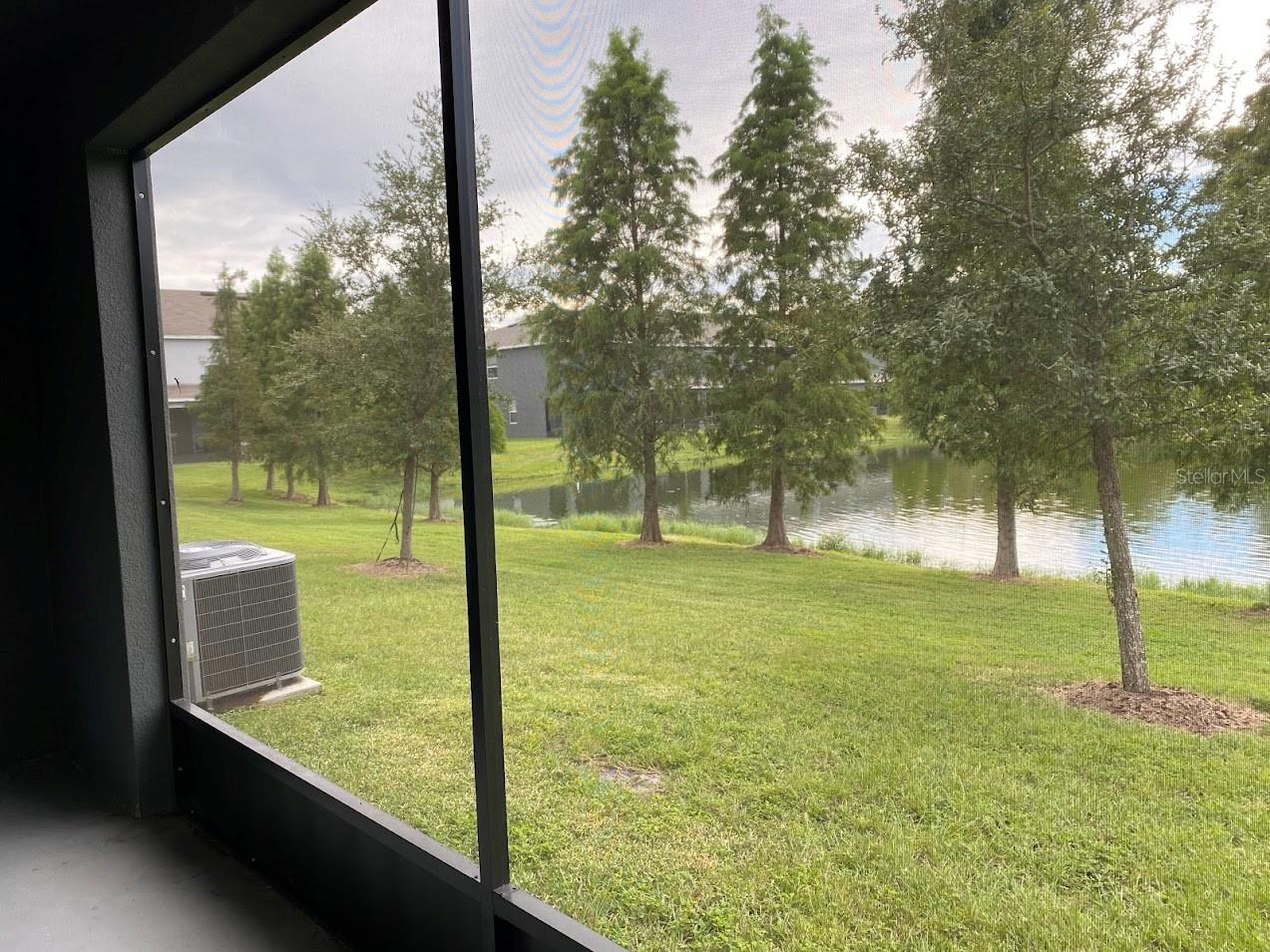 THE DISTRICT - Residential Lease