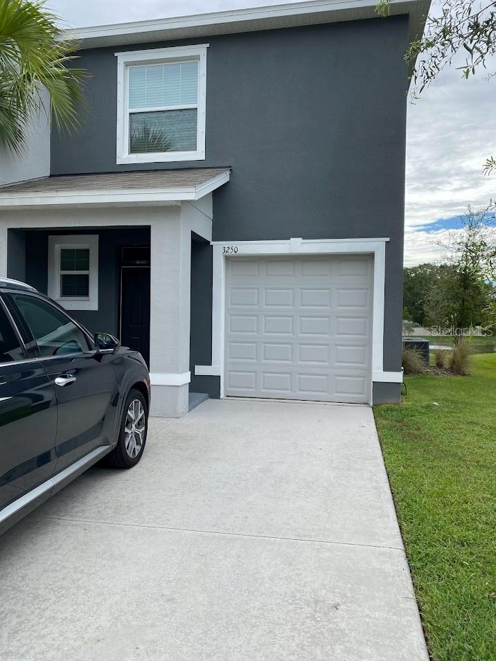 THE DISTRICT - Residential Lease