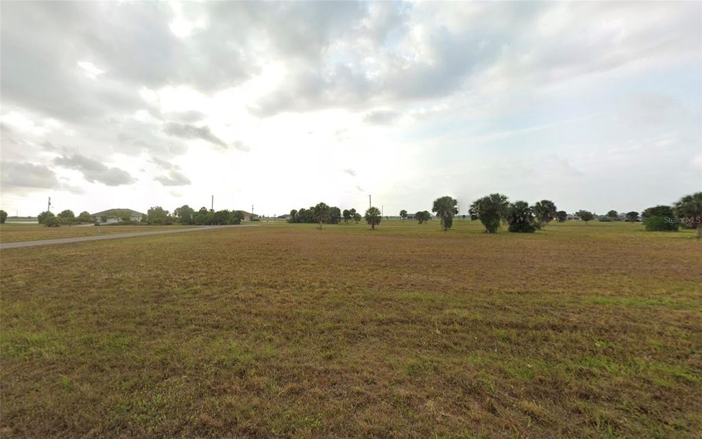 Photo of 18 Chickadee Lane, Placida, FL 33946 (MLS # S5149520)