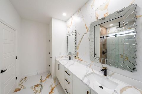 Tiny photo for 8544 SW 134th Avenue, Dunnellon, FL 34432 (MLS # G5101331)