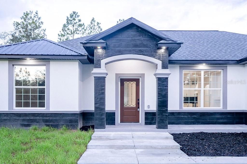 Photo of 8544 SW 134th Avenue, Dunnellon, FL 34432 (MLS # G5101331)