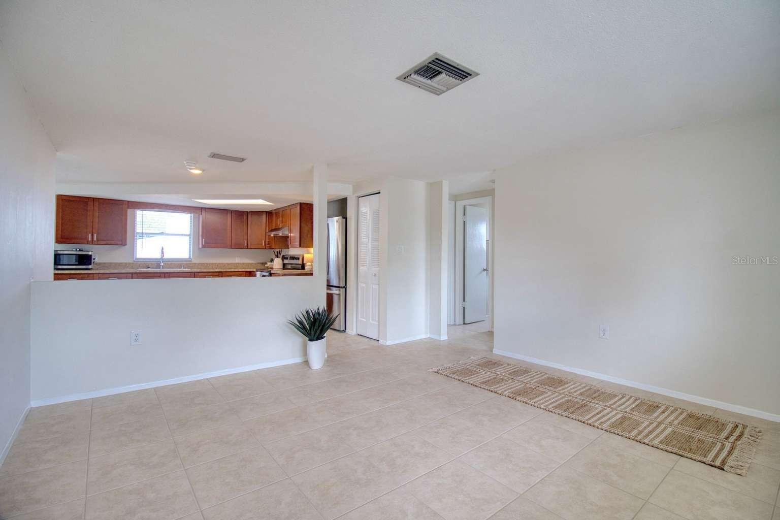 EMBASSY HILLS - Residential