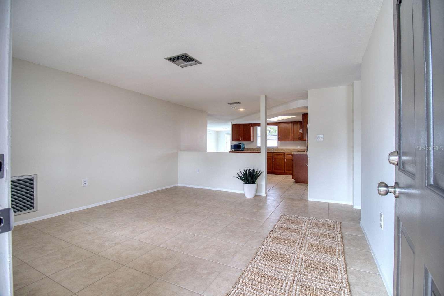 EMBASSY HILLS - Residential