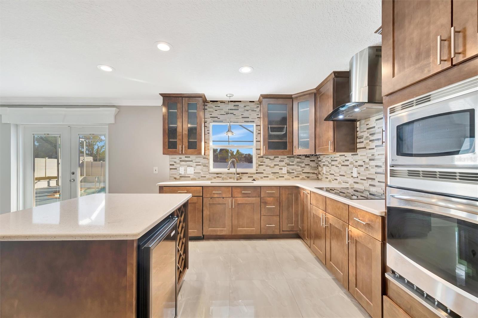 VALRICO HEIGHTS ESTATES - Residential