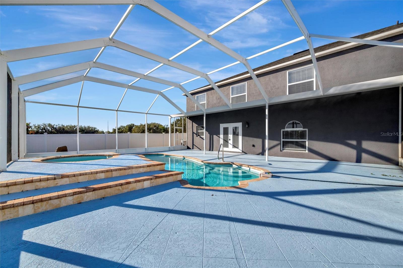 VALRICO HEIGHTS ESTATES - Residential