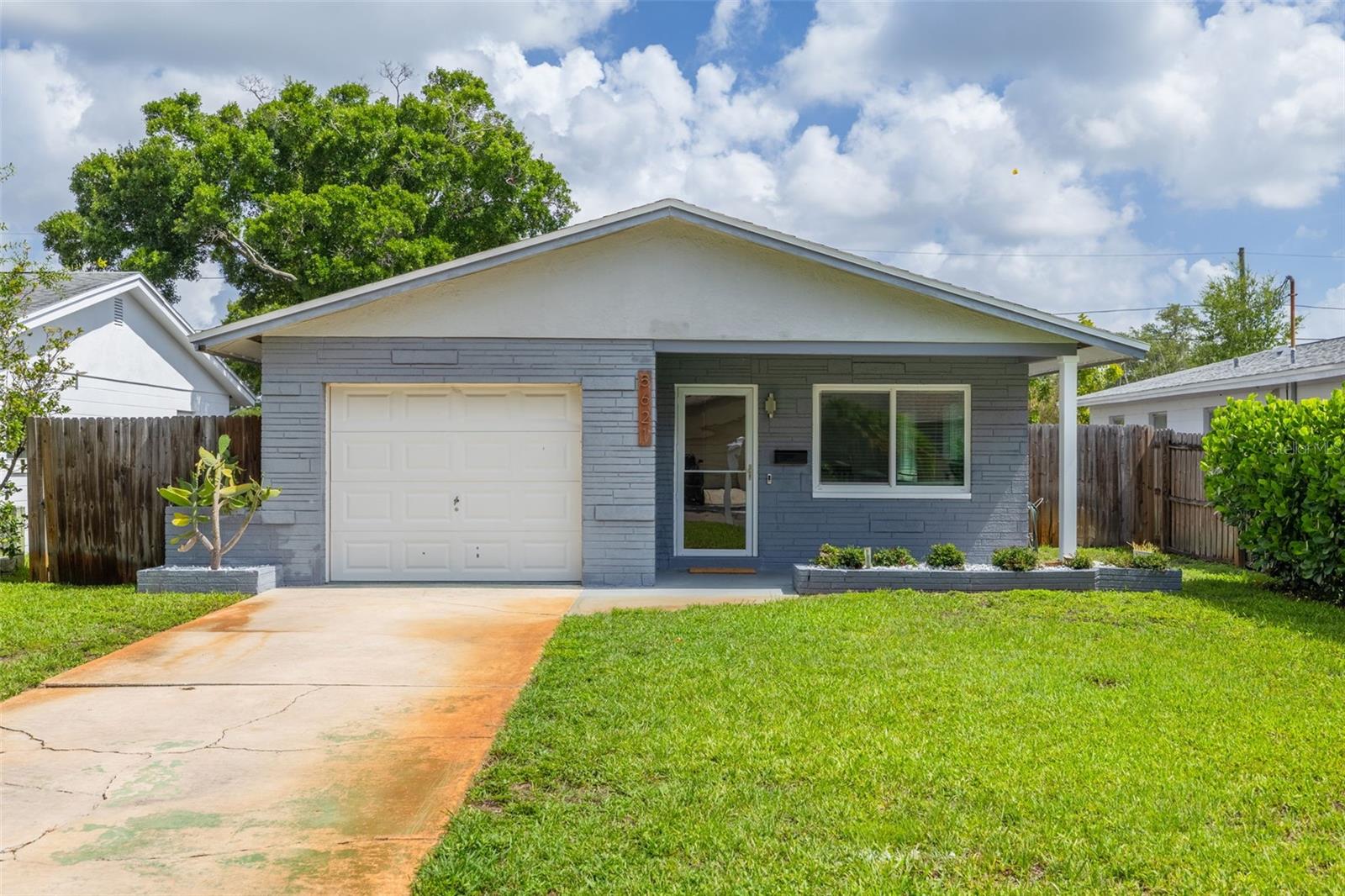 WOODBINE - Residential