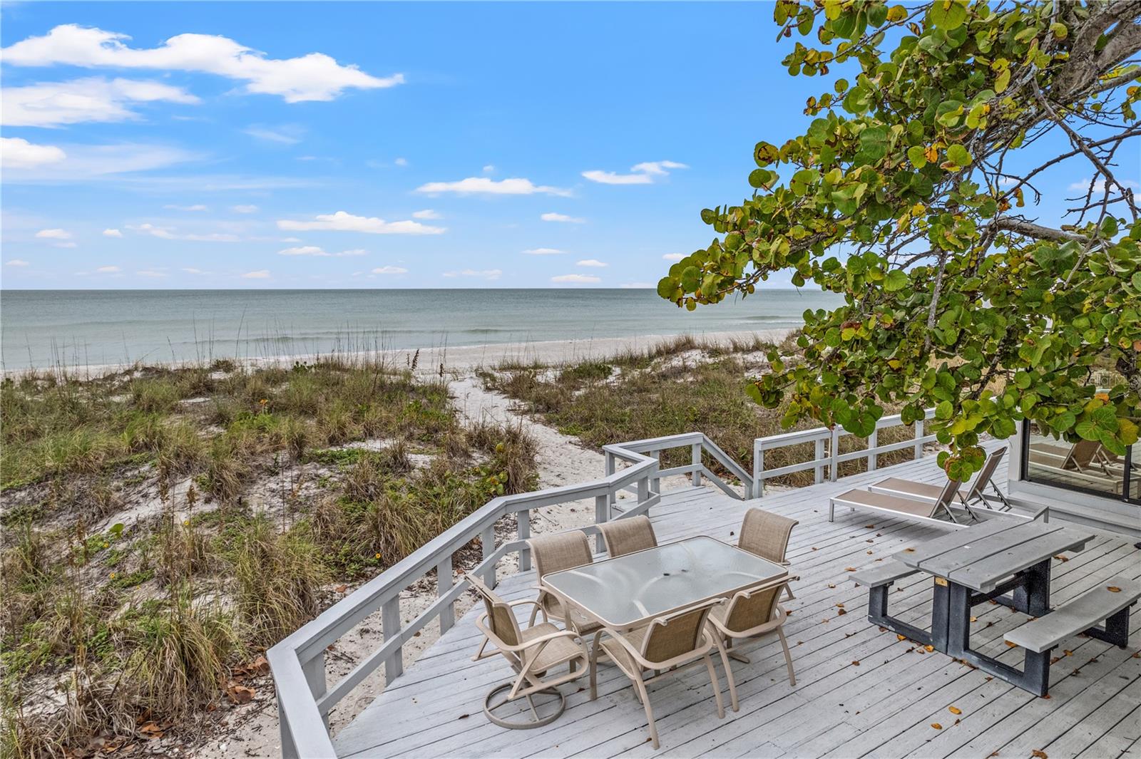2823 GULF OF MEXICO DRIVE