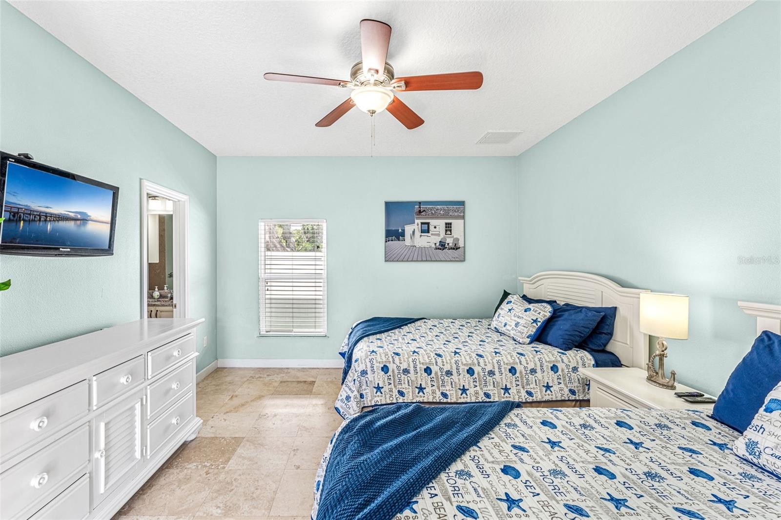 AVON BY SEA - Residential