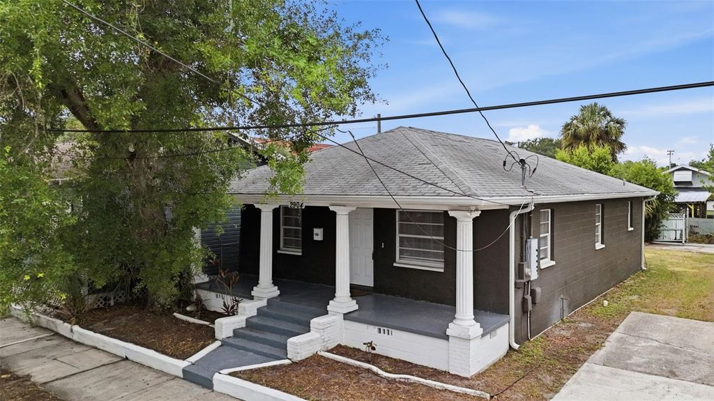 Photo of 2904 N 16th Street, Tampa, FL 33605 (MLS # TB8506224)