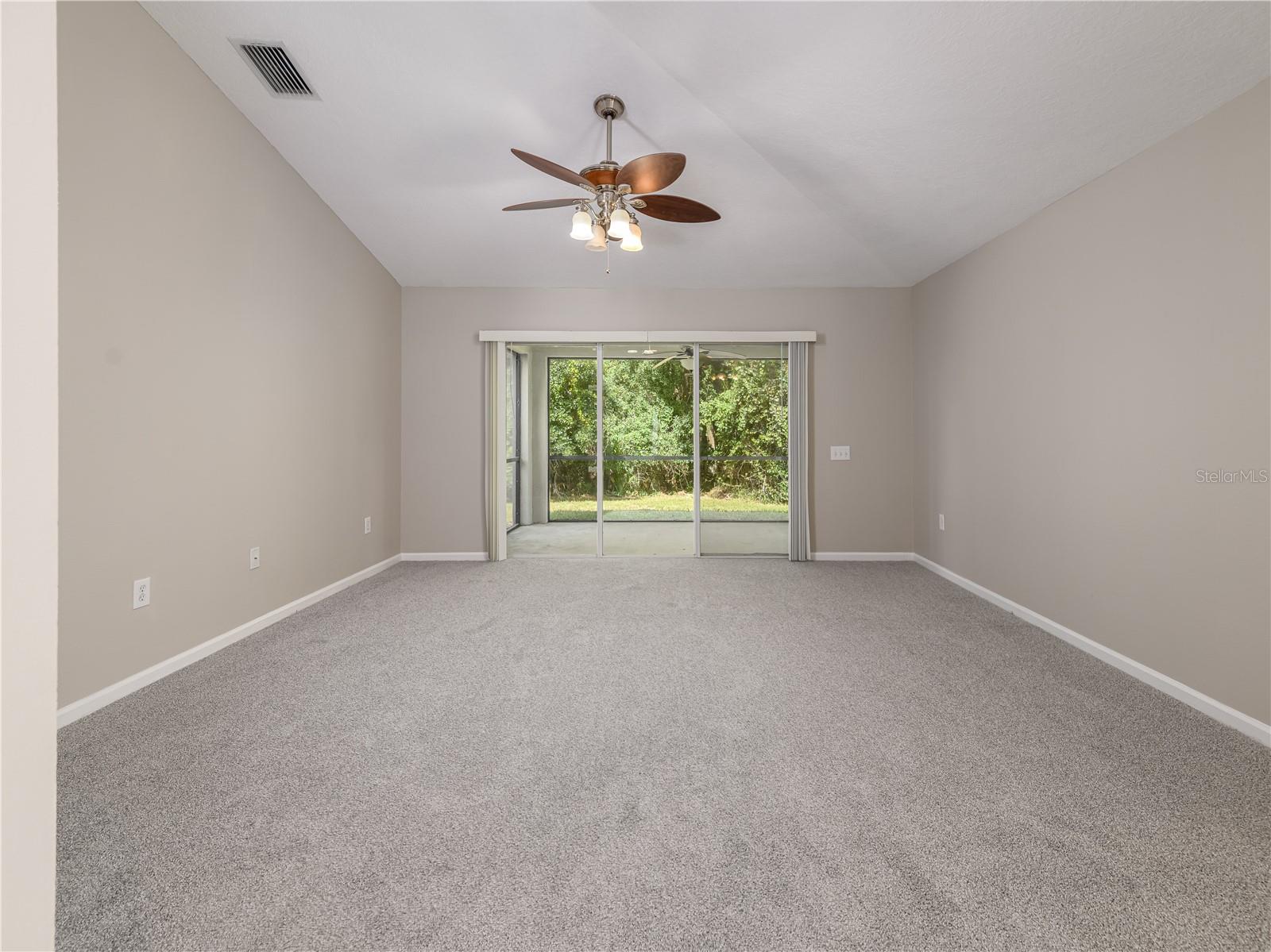 25342 LEXINGTON OAKS BOULEVARD