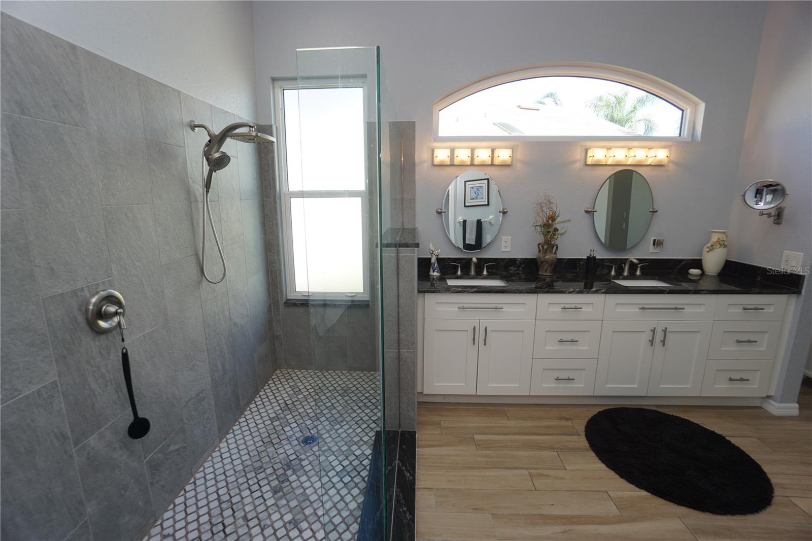 SEMINOLE LAKES PH 01 - Residential