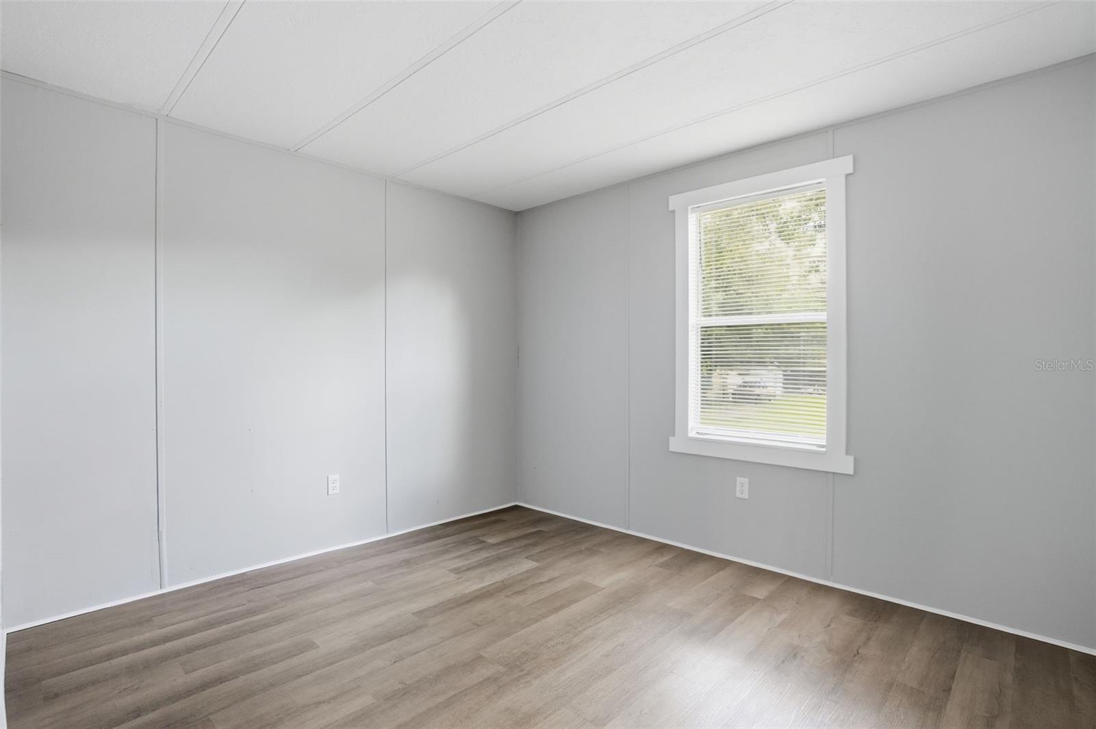 GARDEN GROVE - Residential