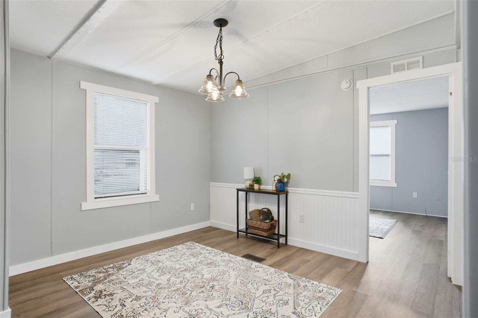 GARDEN GROVE - Residential