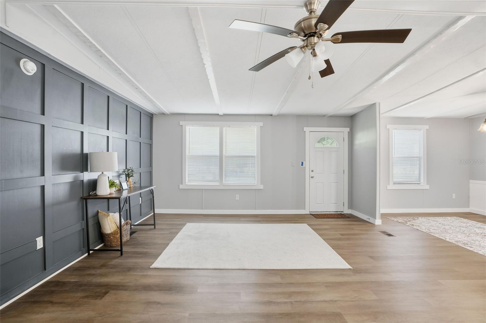 GARDEN GROVE - Residential