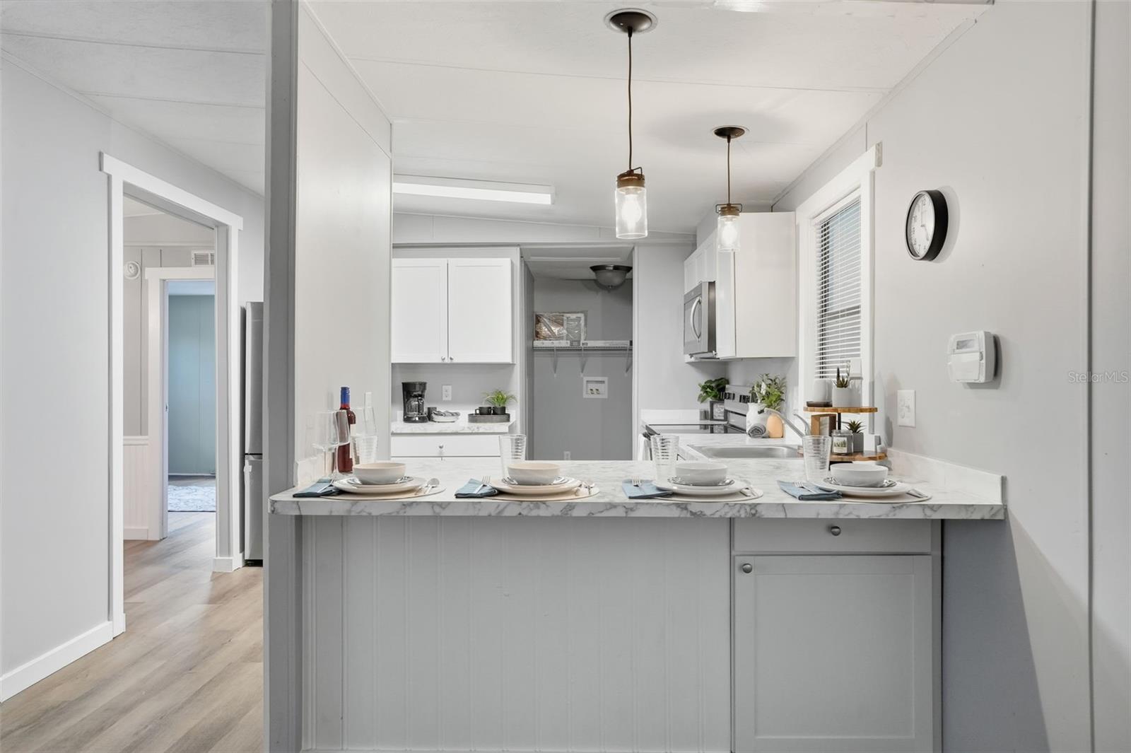 GARDEN GROVE - Residential