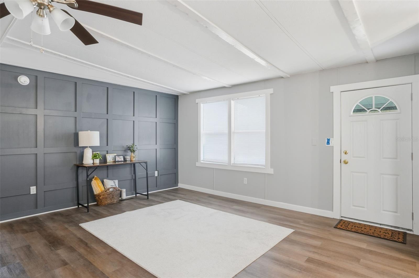 GARDEN GROVE - Residential