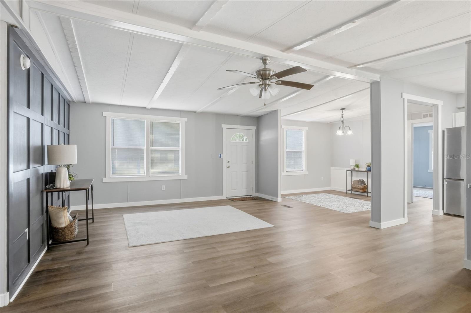 GARDEN GROVE - Residential