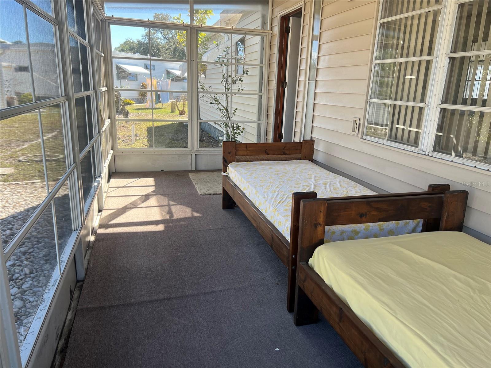 TRI-PAR ESTATES - Residential