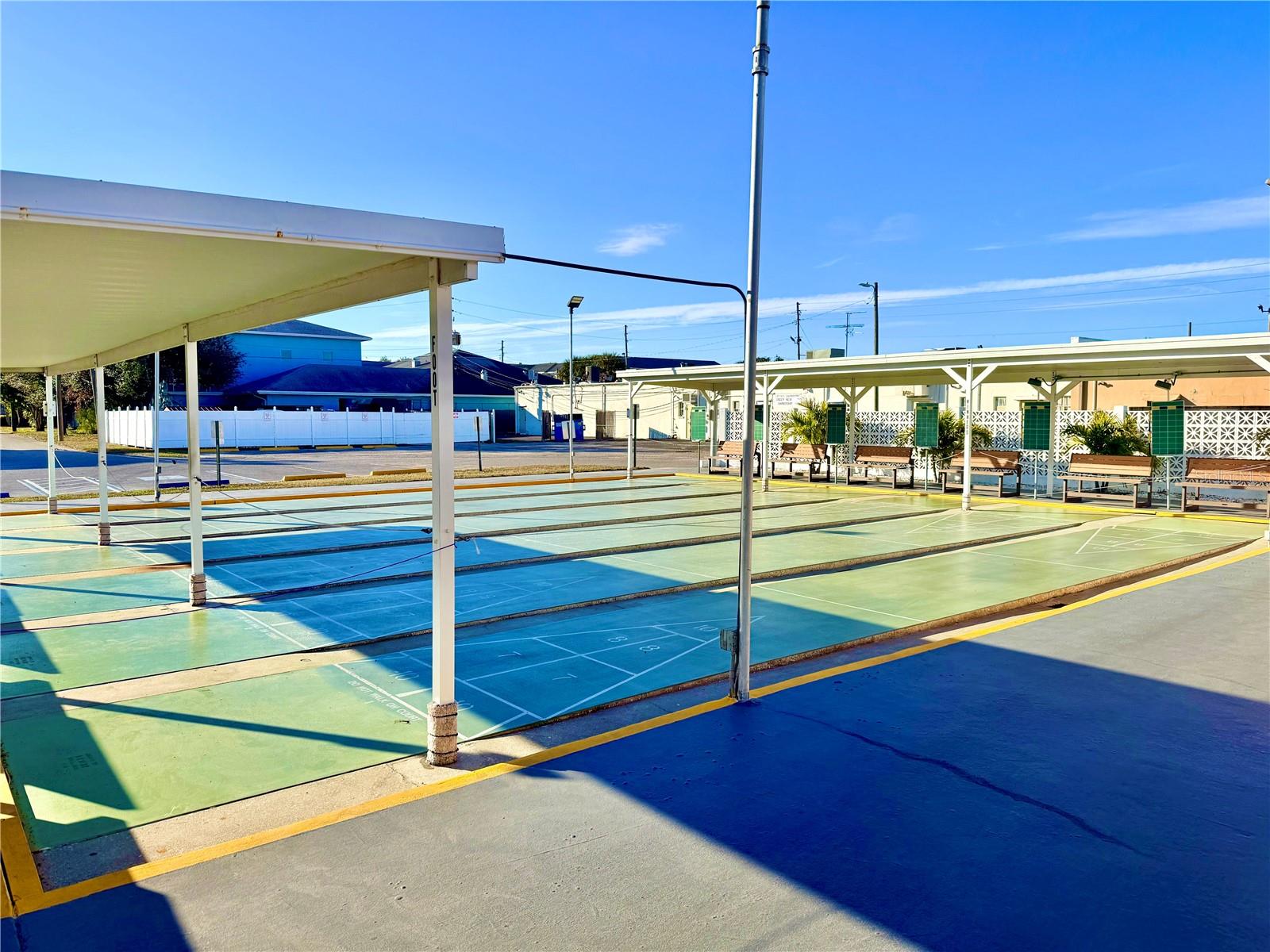 TOWN APTS CONDO - Residential