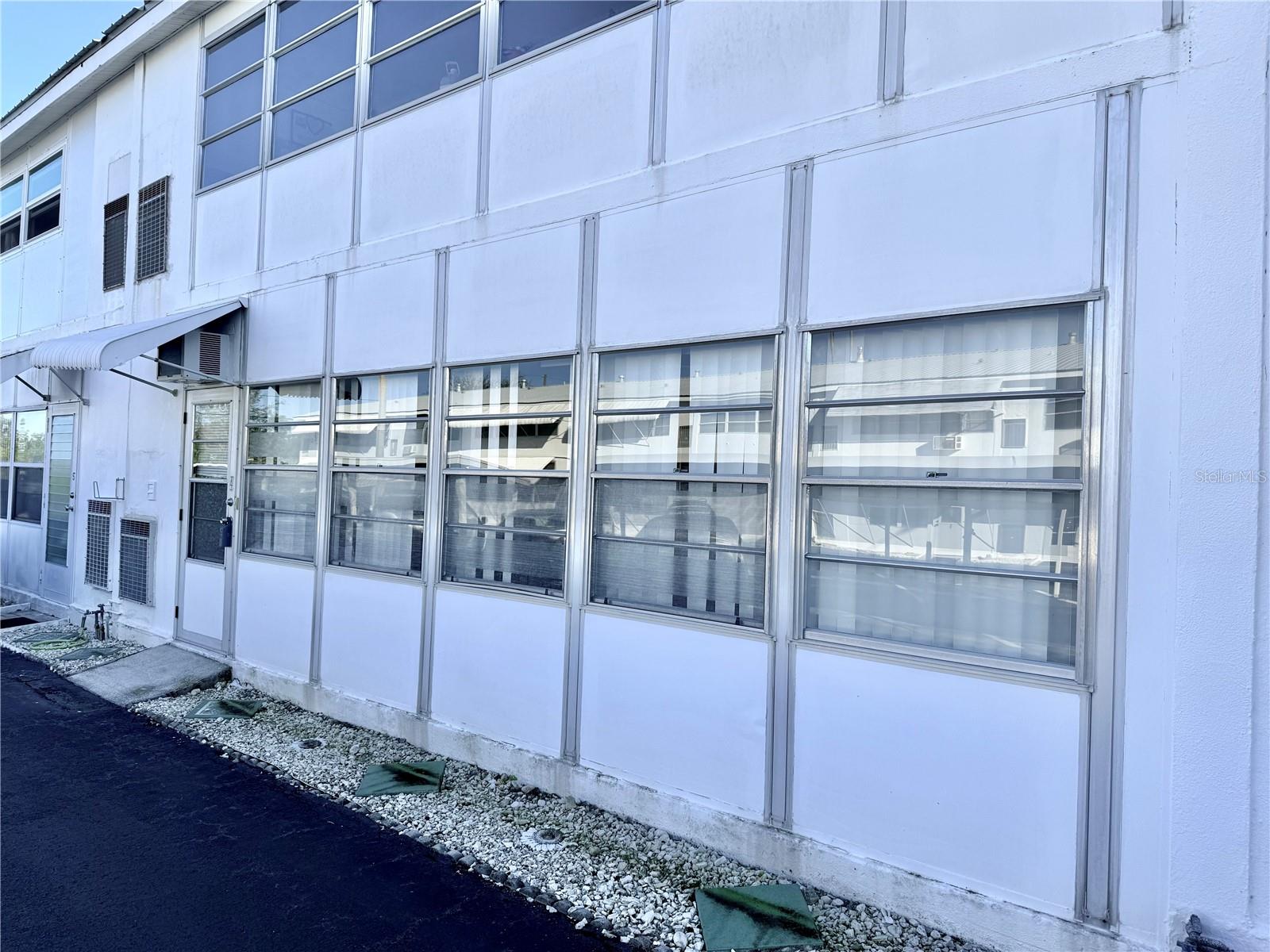 TOWN APTS CONDO - Residential