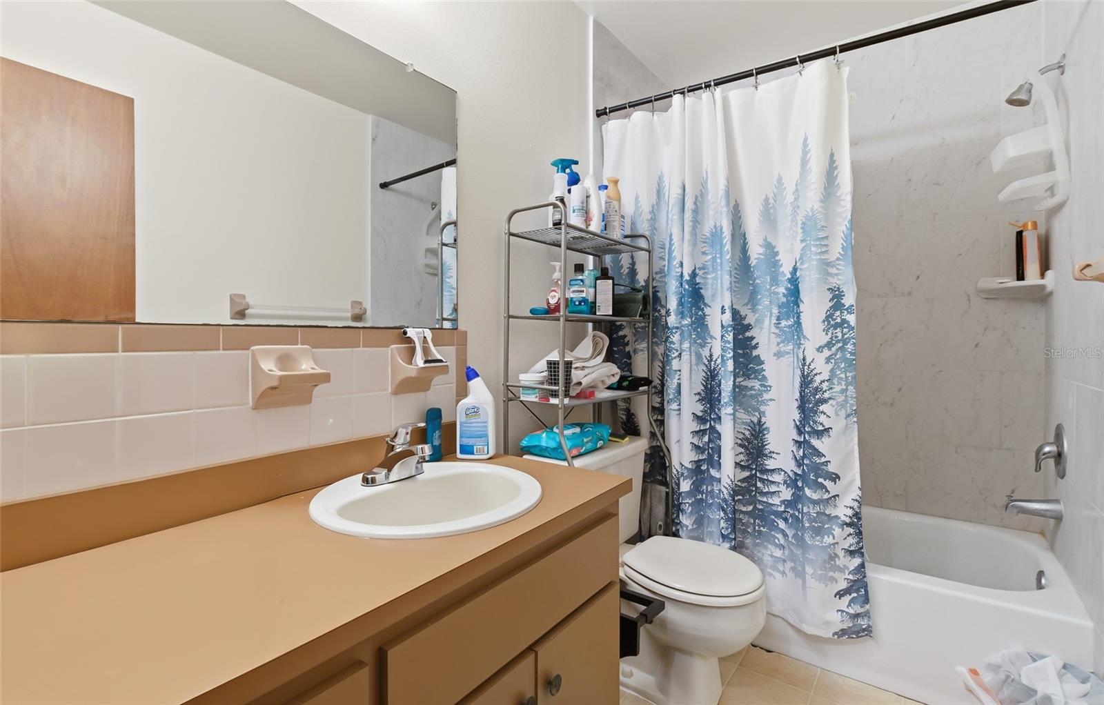 PINELLAS FARMS - Residential Income