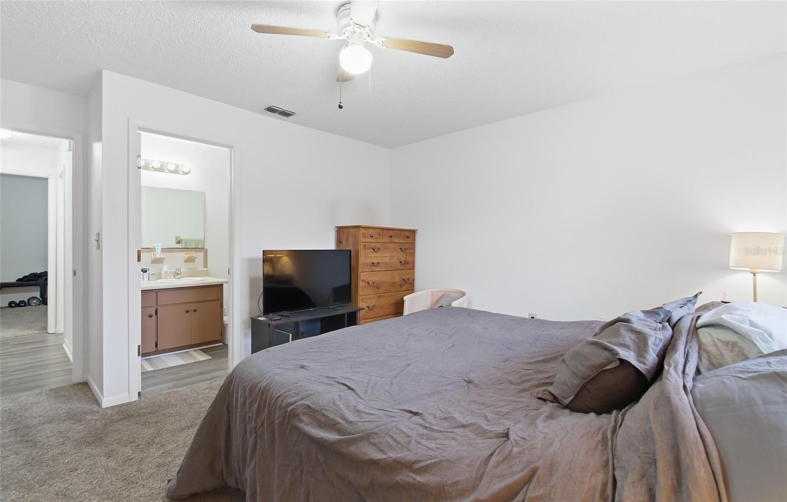 PINELLAS FARMS - Residential Income