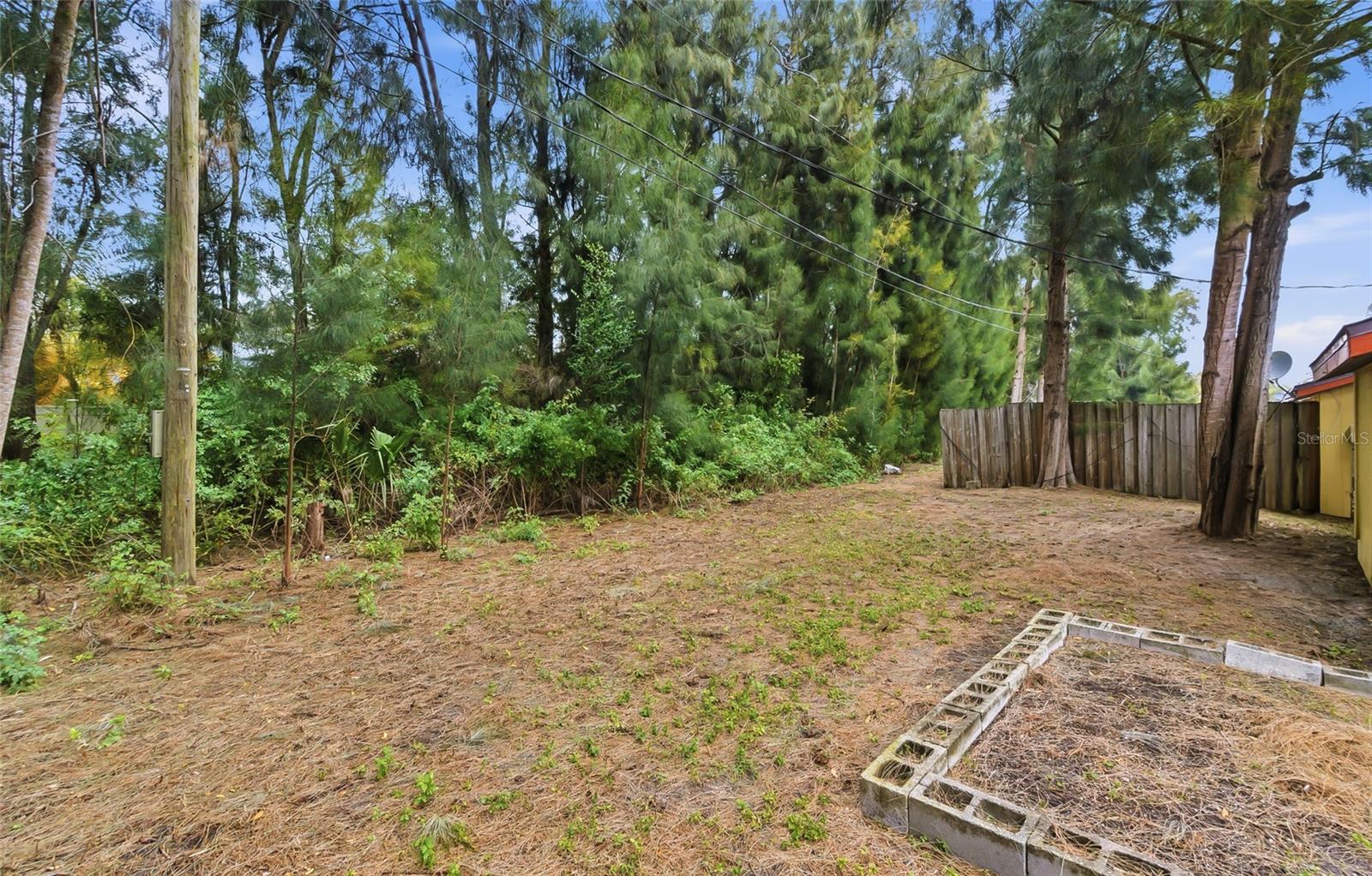 PINELLAS FARMS - Residential Income