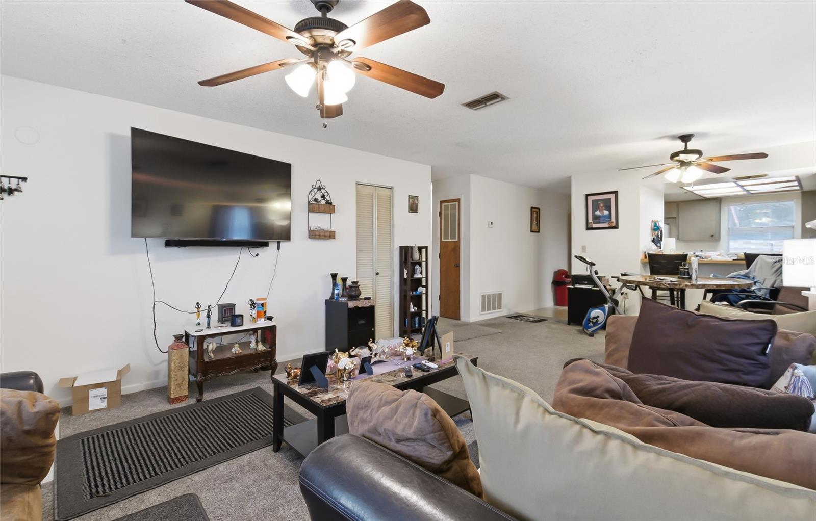 PINELLAS FARMS - Residential Income