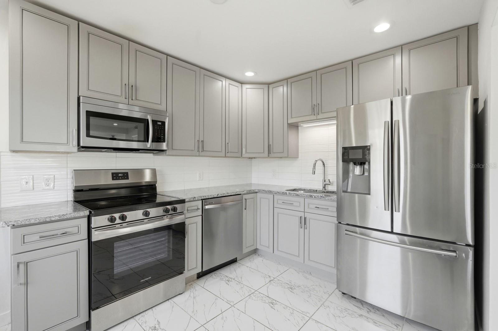 ORMOND TERRACE - Residential