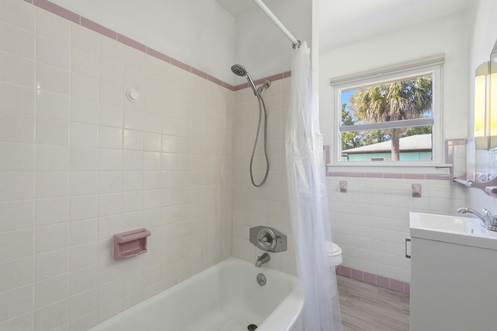 ORMOND TERRACE - Residential