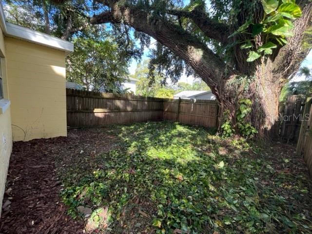 BATEY CHARLES C RESUB - Residential Lease