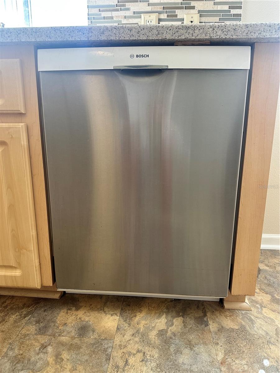 OCALA PALMS UN 08 - Residential