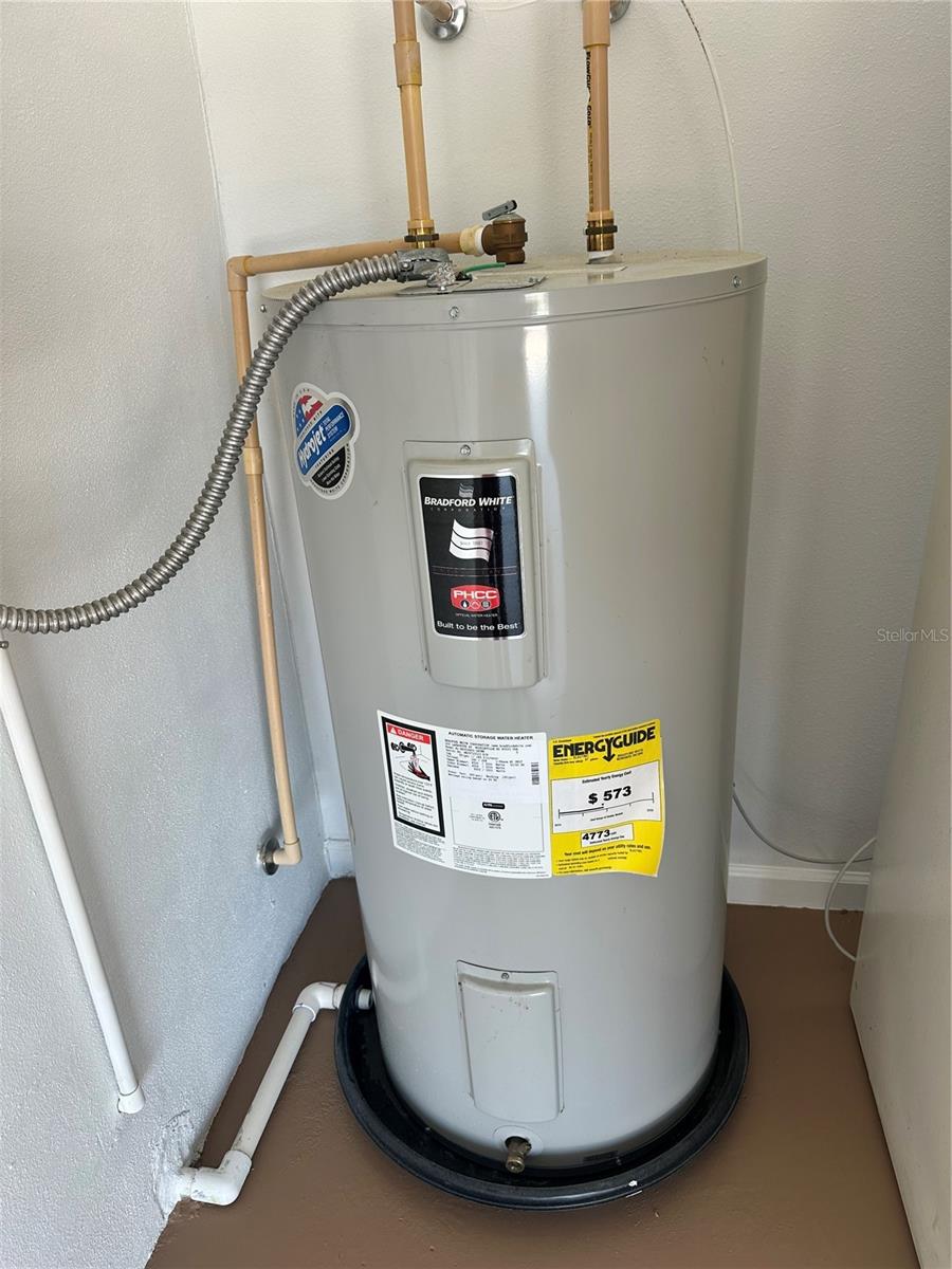 OCALA PALMS UN 08 - Residential