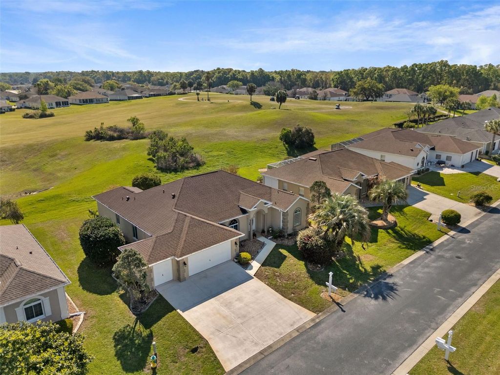 Photo of 1933 NW 56th Terrace, Ocala, FL 34482 (MLS # O6392687)