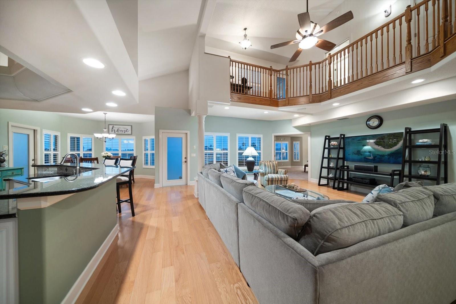 HERNANDO BEACH - Residential