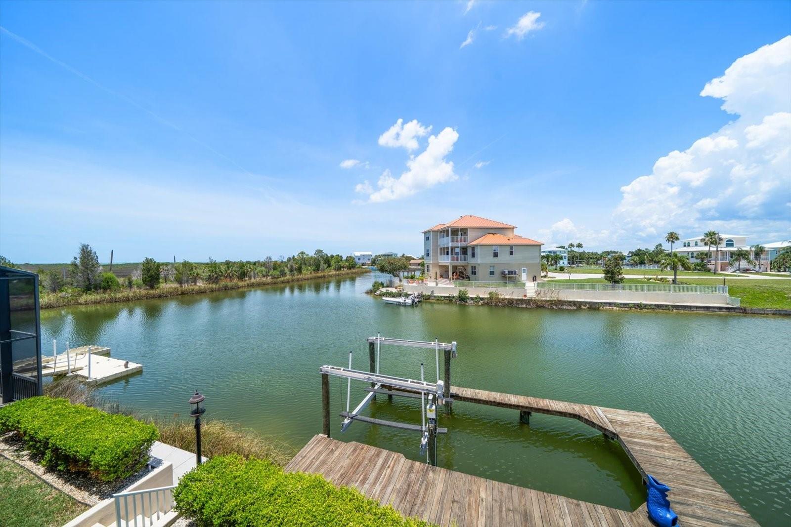 HERNANDO BEACH - Residential