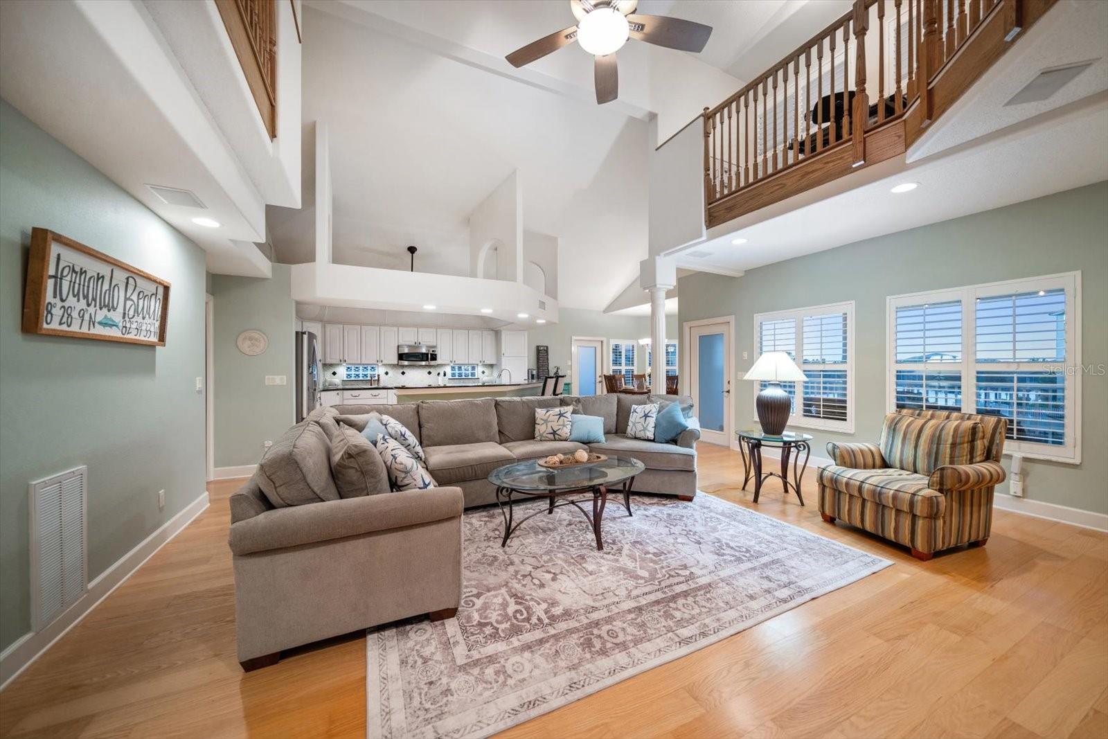 HERNANDO BEACH - Residential