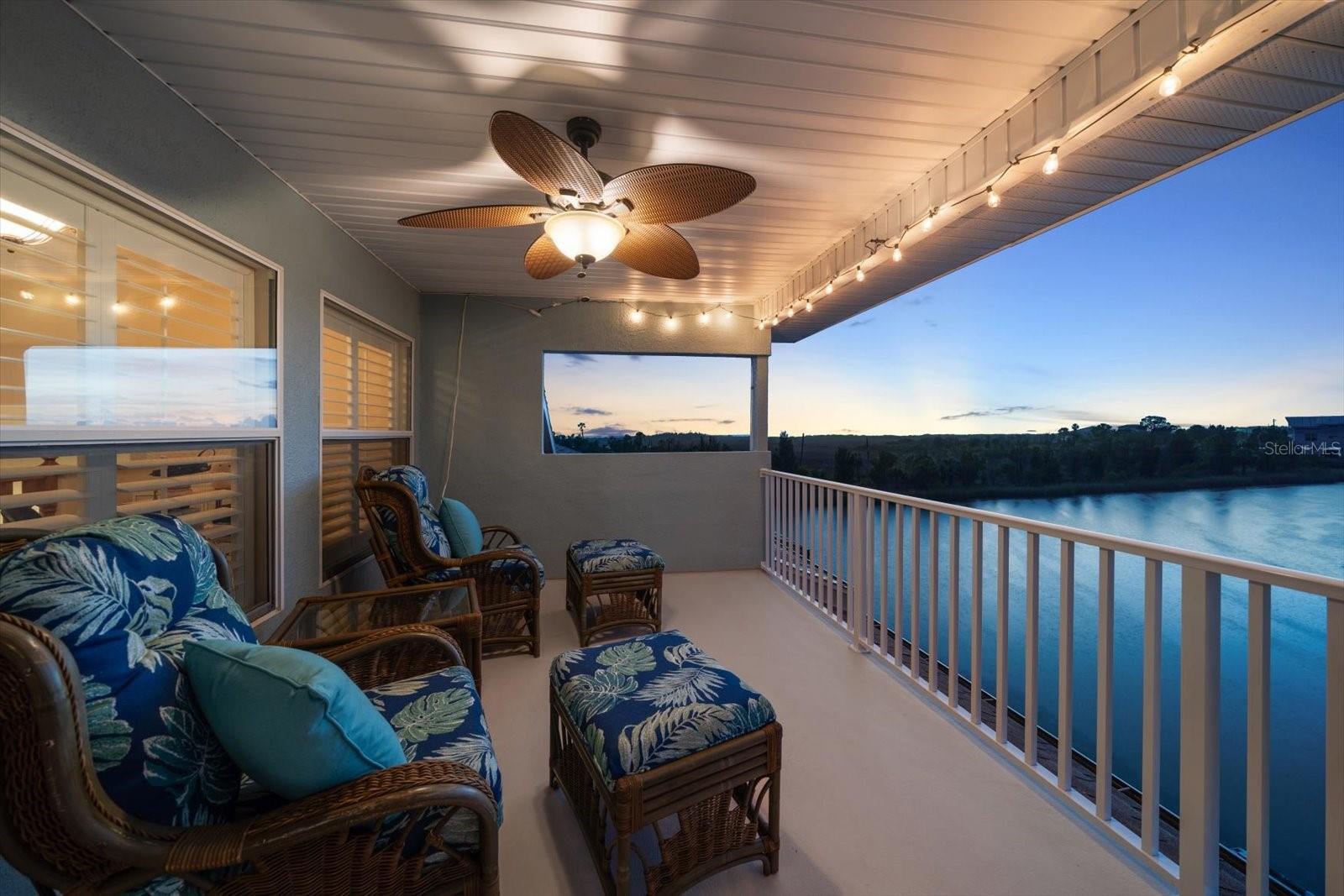 HERNANDO BEACH - Residential