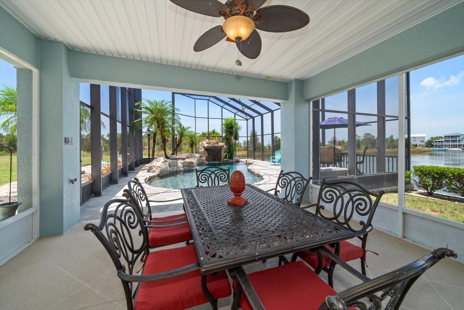 HERNANDO BEACH - Residential