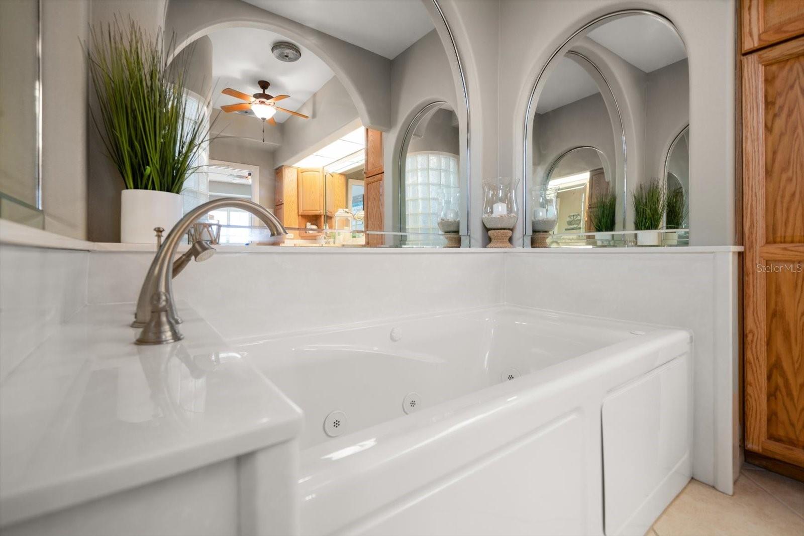 HERNANDO BEACH - Residential