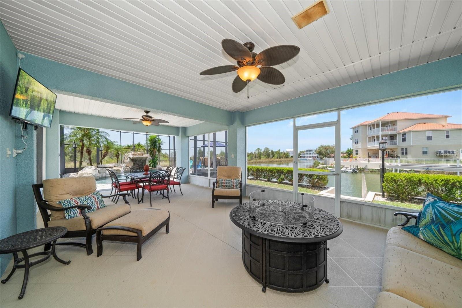 HERNANDO BEACH - Residential