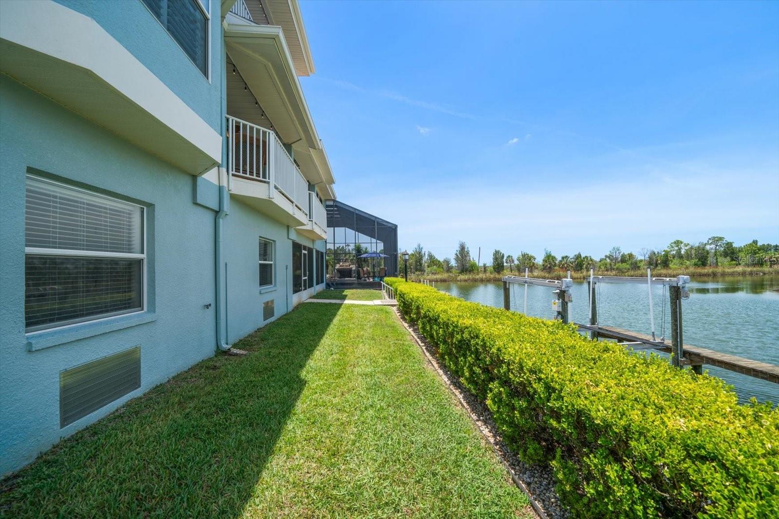 HERNANDO BEACH - Residential