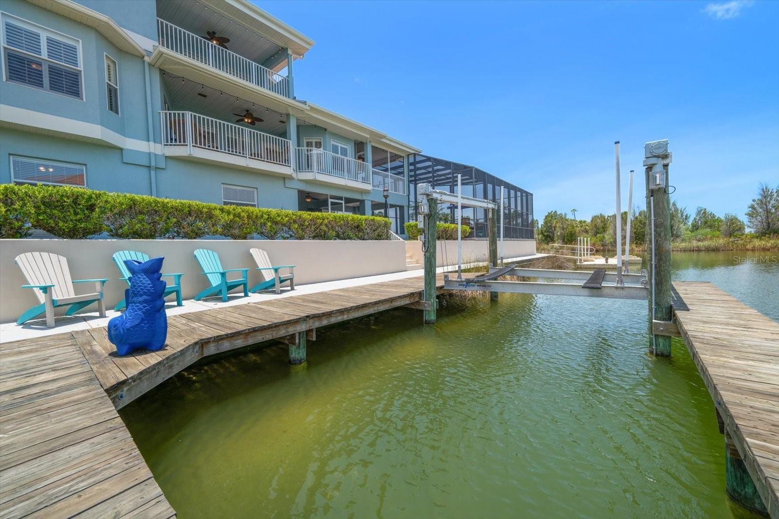 HERNANDO BEACH - Residential